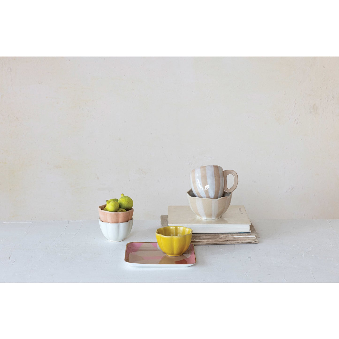Evelynn Stoneware Flower Bowls