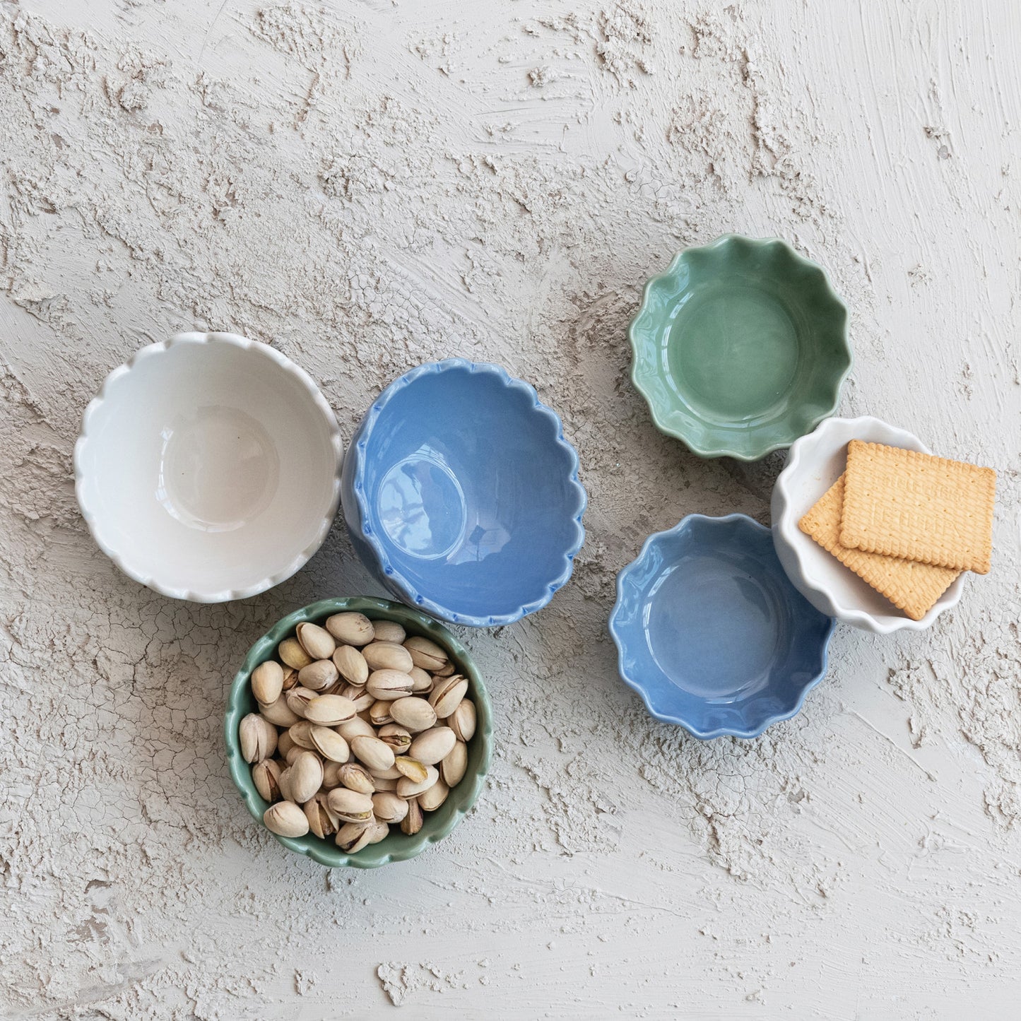 Madeline Scalloped Bowls