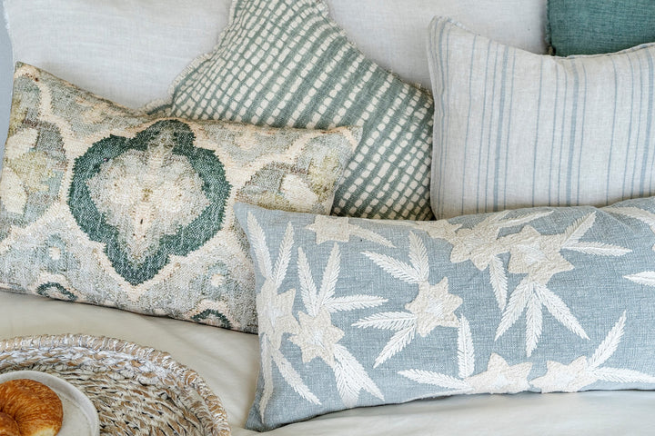 Malla Pillow