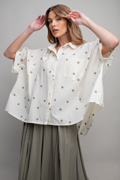 Daisy Embroidered Overszed Linen Shirt
