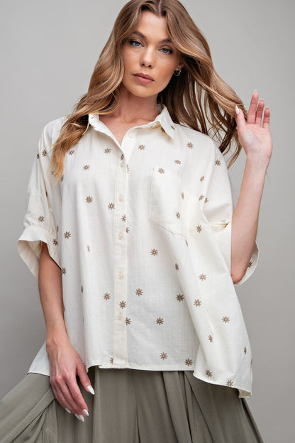 Daisy Embroidered Overszed Linen Shirt