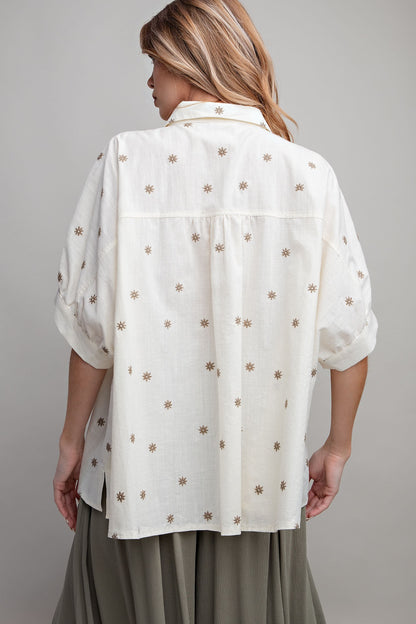 Daisy Embroidered Overszed Linen Shirt