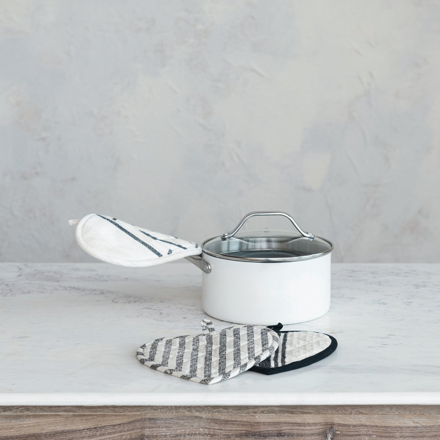 Quilted Heart Shaped Pot Holder