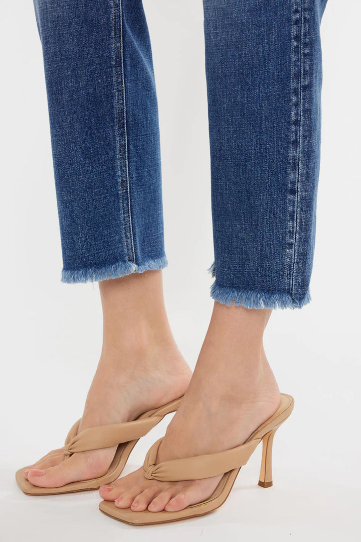 Nancy High Rise Slim Straight