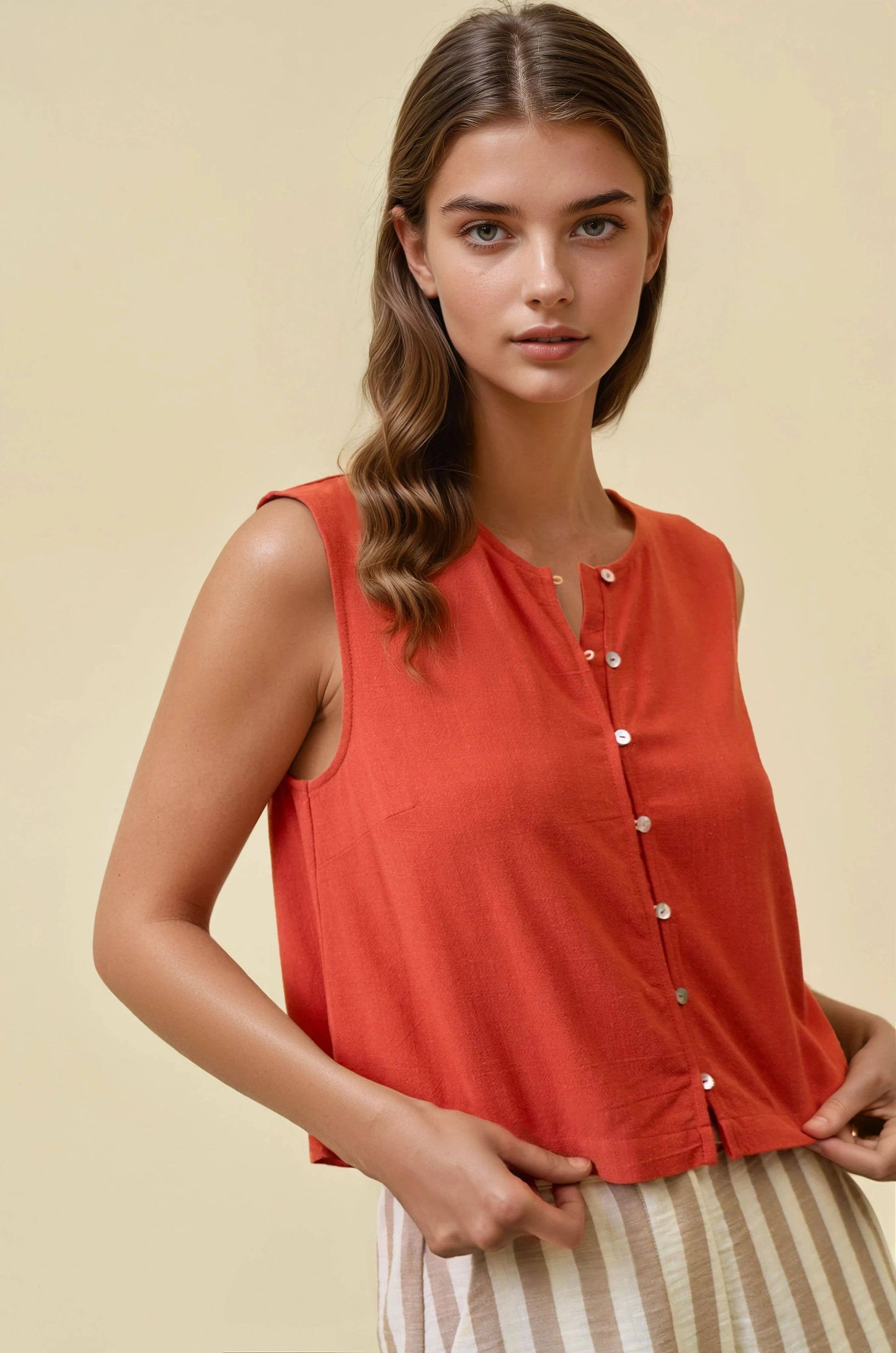 Anna Cropped Buttoned Tank Top