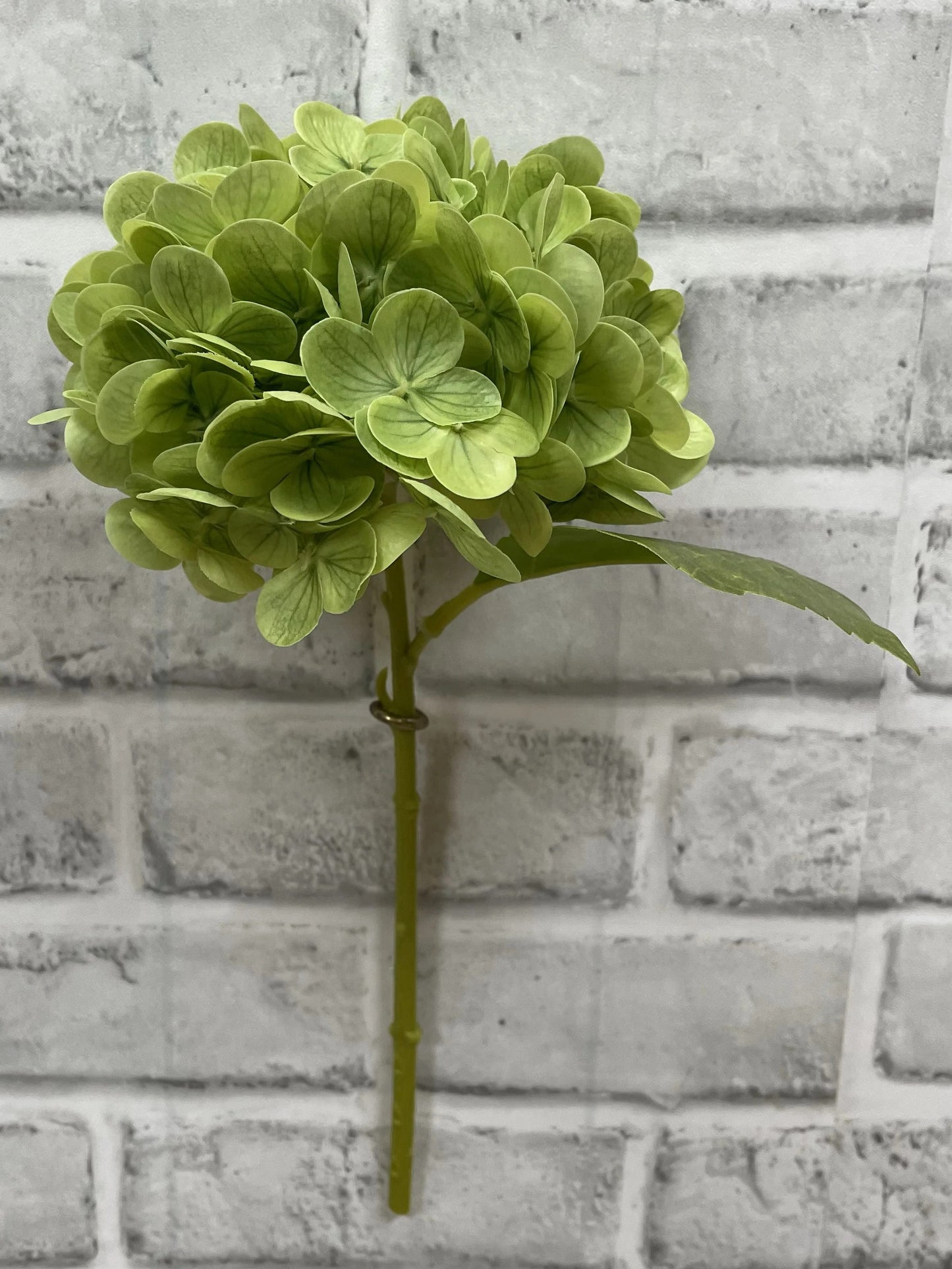 12" Fresh Touch Hydrangea Stem