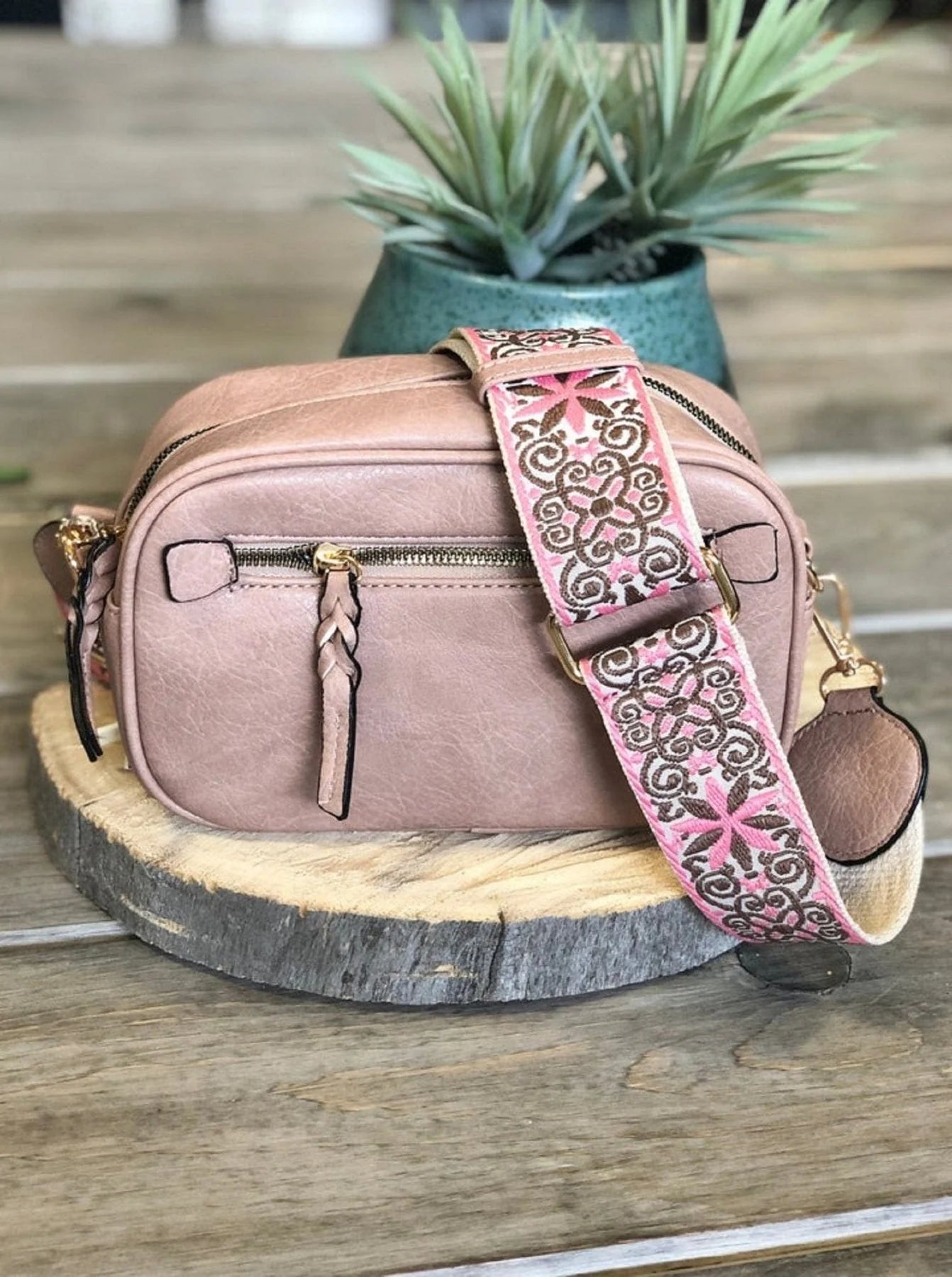 Annie Crossbody