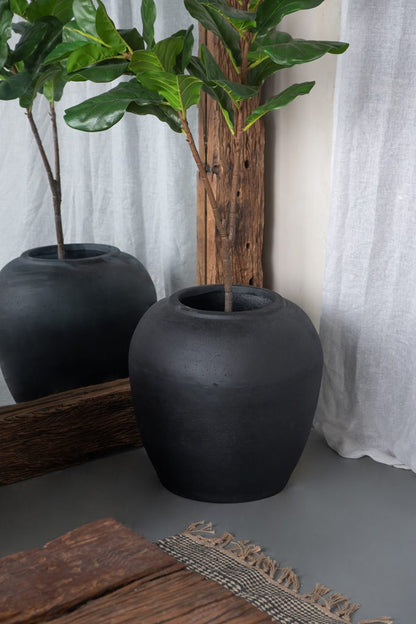 Black Winston Planter